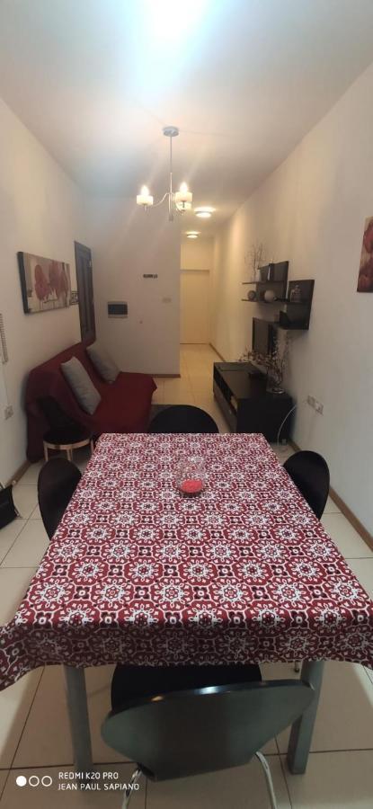Sliema Central Apartment Екстер'єр фото