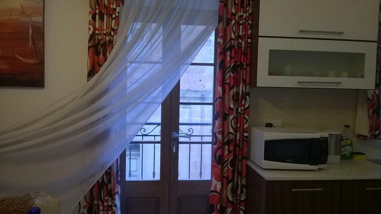 Sliema Central Apartment Екстер'єр фото